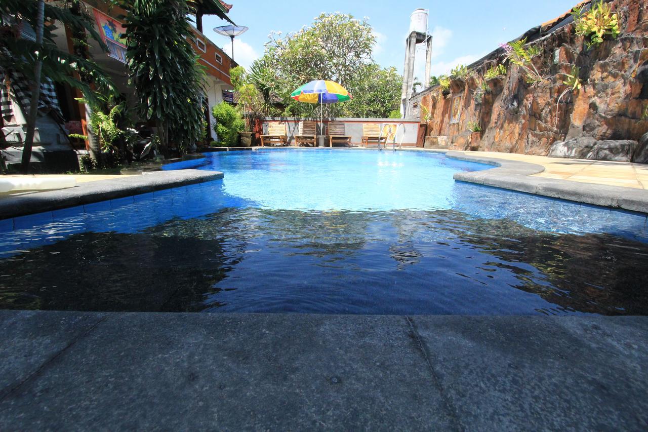 Hotel Pondok Wisata Elsa 2 Lovina Exteriér fotografie